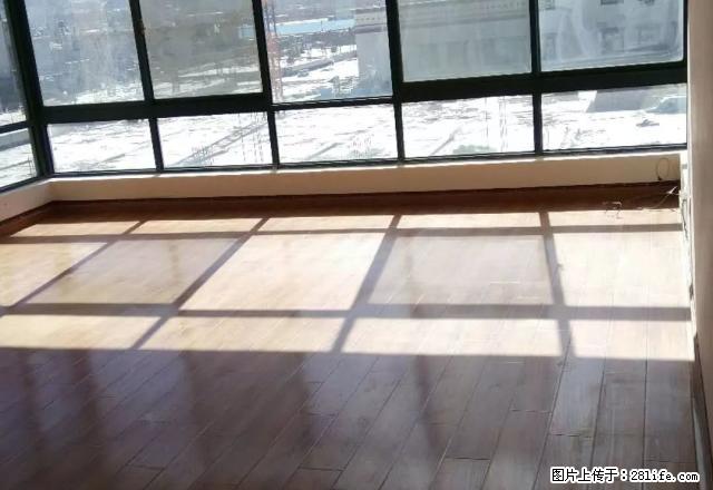 仙足岛西桥三室两厅一卫140平米可办公员工住很不错停车方便1 - 房屋出租 - 房屋租售 - 拉萨分类信息 - 拉萨28生活网 lasa.28life.net