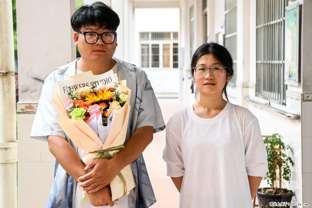 全网追的“扁担女孩”，找了一份暑假工，时薪12元 - 拉萨生活资讯 - 拉萨28生活网 lasa.28life.net